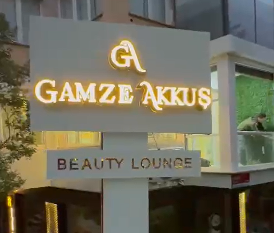 Gamze Akkuş Beauty Lounge