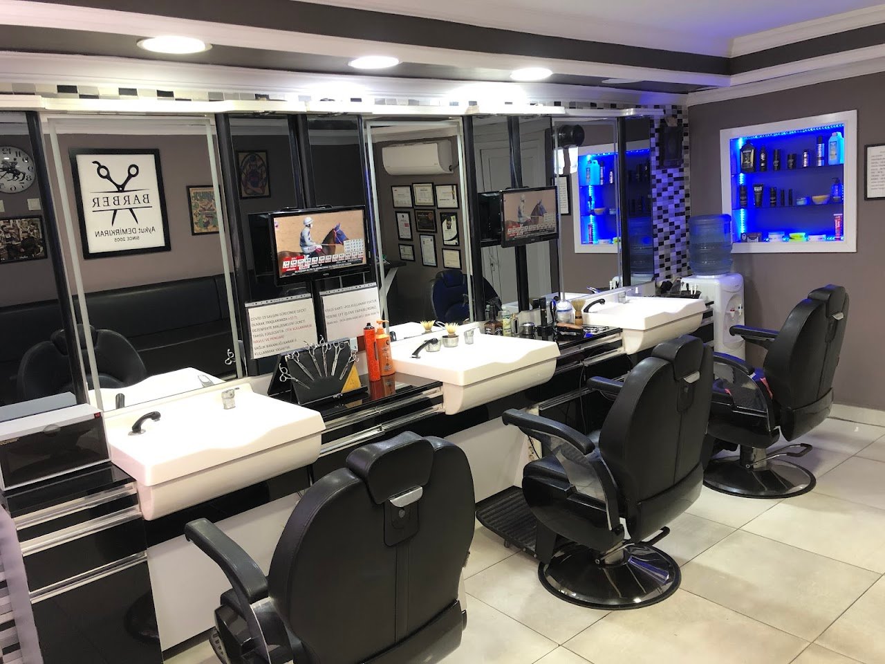 Carizma Barber