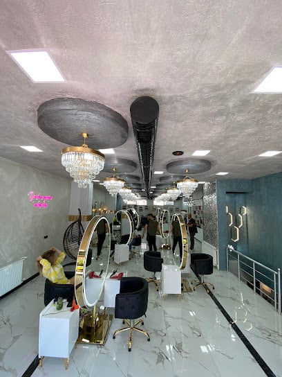 Vogue Hair Studio Fatih Mestan Kuaför