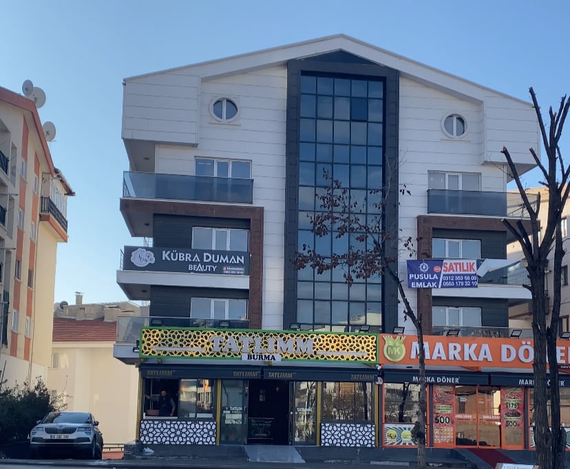 Kübra Duman Beauty