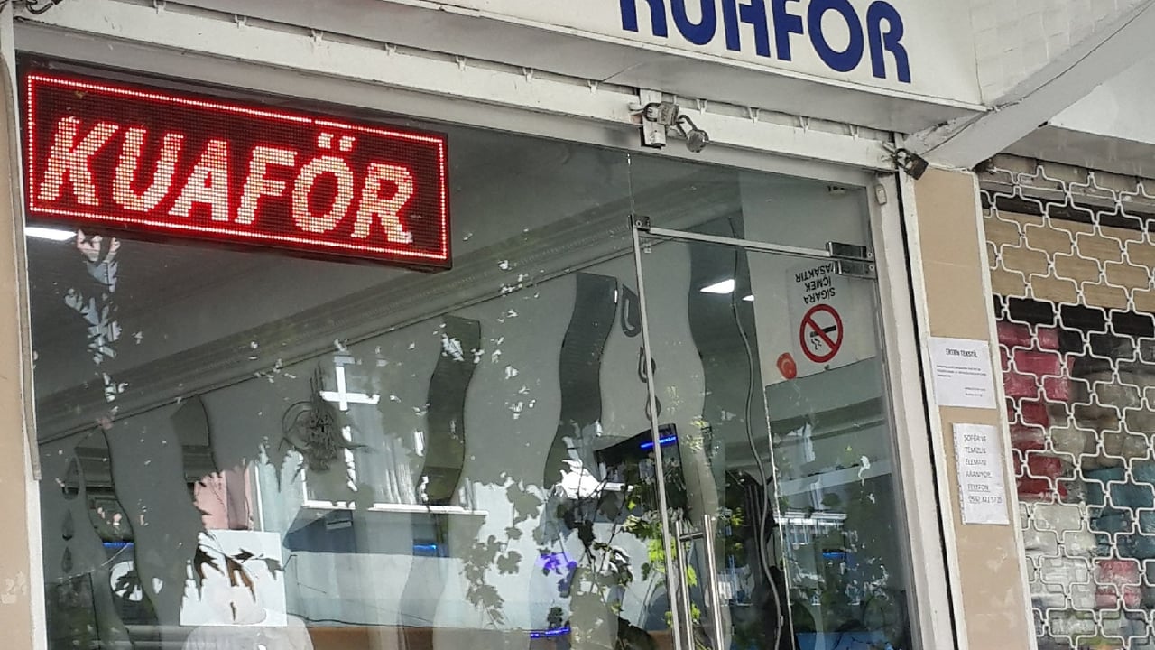 Beyaz KUAFÖR