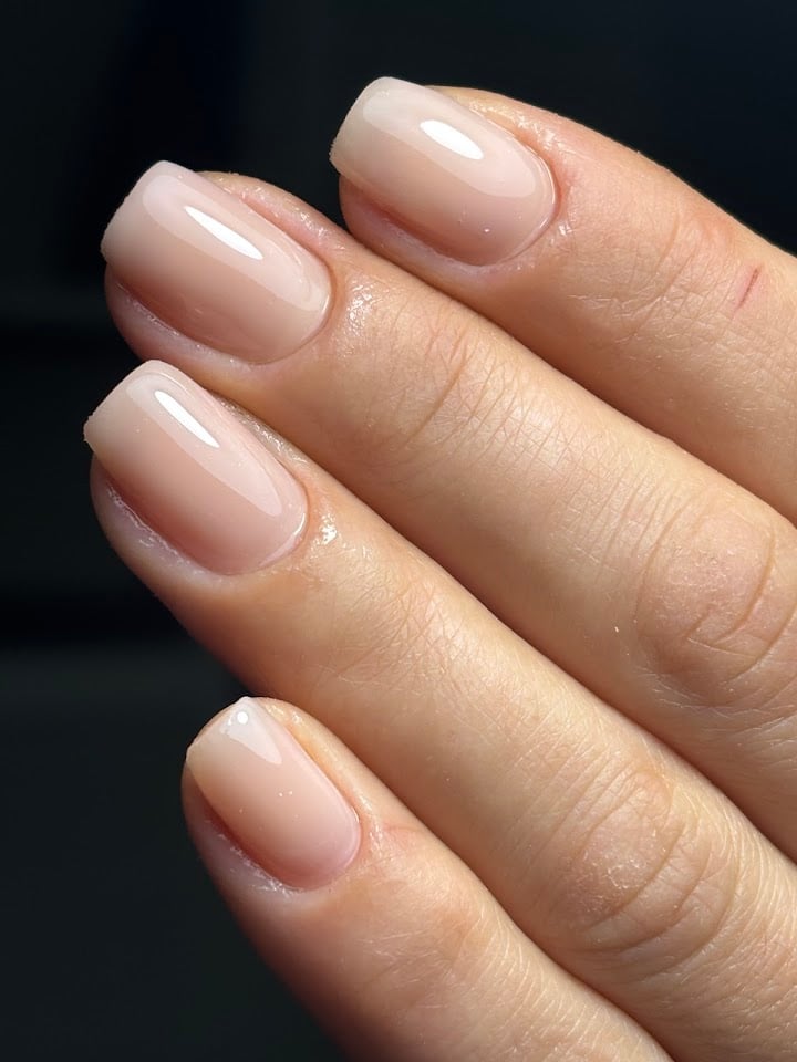 Eece nails