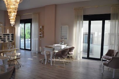 NUGENESIS Nail SPA (Protez Tırnak)