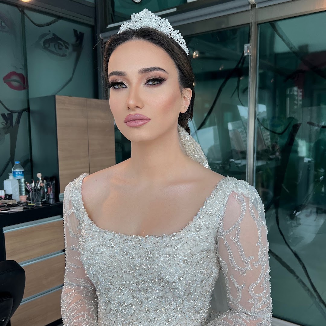 Birol Köşger Makeup Studio