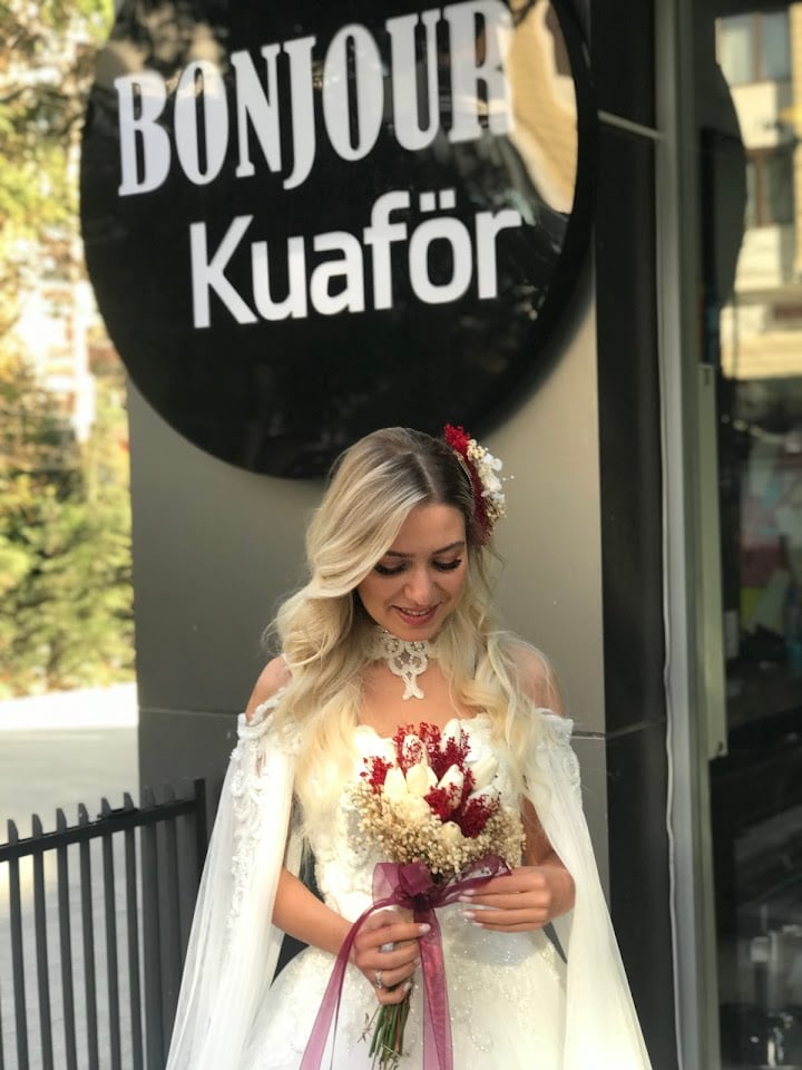 Bonjour Kuafor
