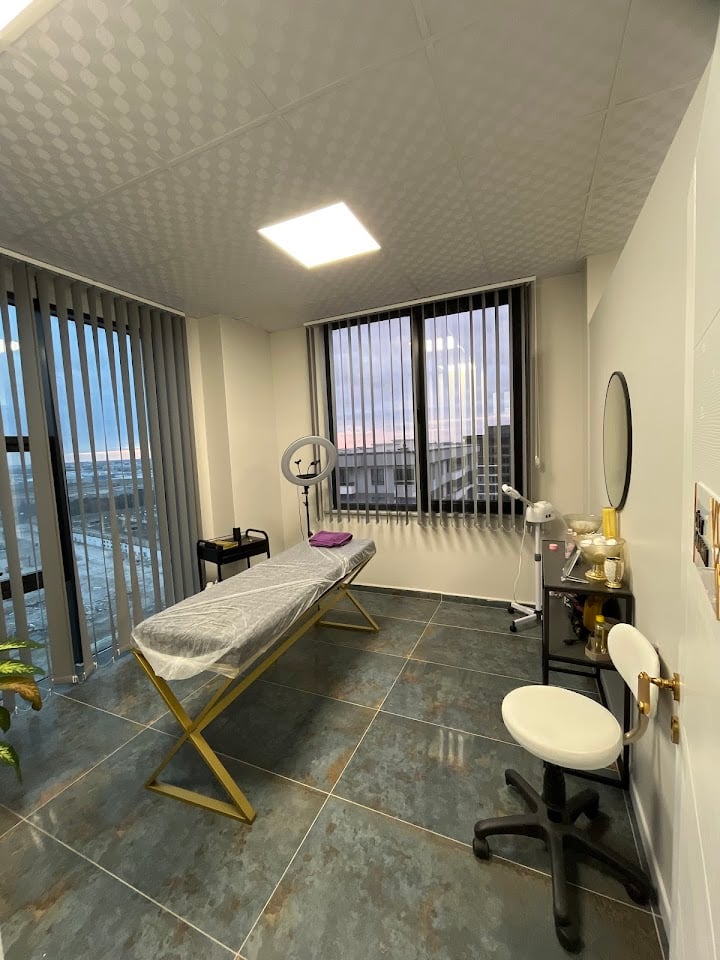 ŞÜKRAN KORKMAZ BEAUTY STUDİO