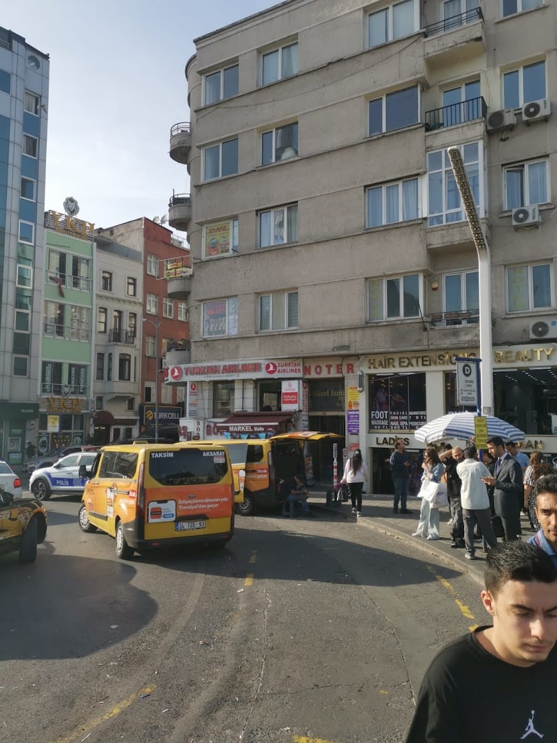 Şebnem Peruk