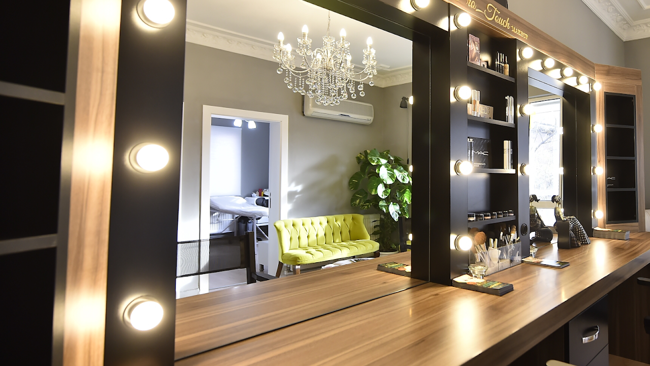 Protouch Beauty Academy