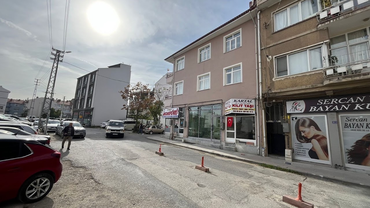 SERCAN YAMAN BAYAN KUAFORU