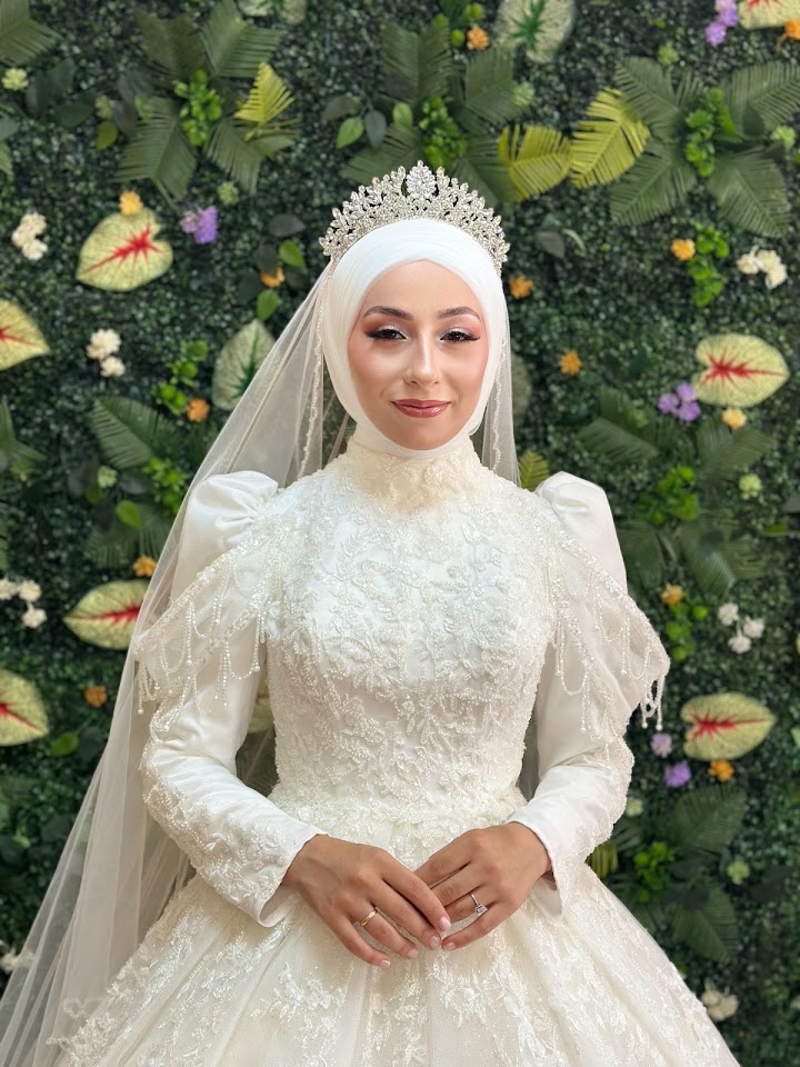 ZEYNEP ŞAHİN BAYAN KUAFÖRÜ