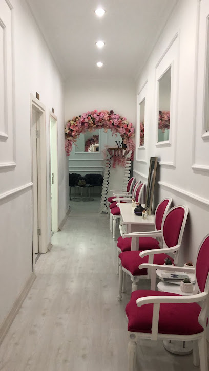 Queen's Güzellik Salonu