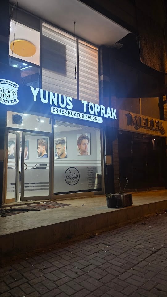 Yunus toprak Erkek Kuaför Salonu