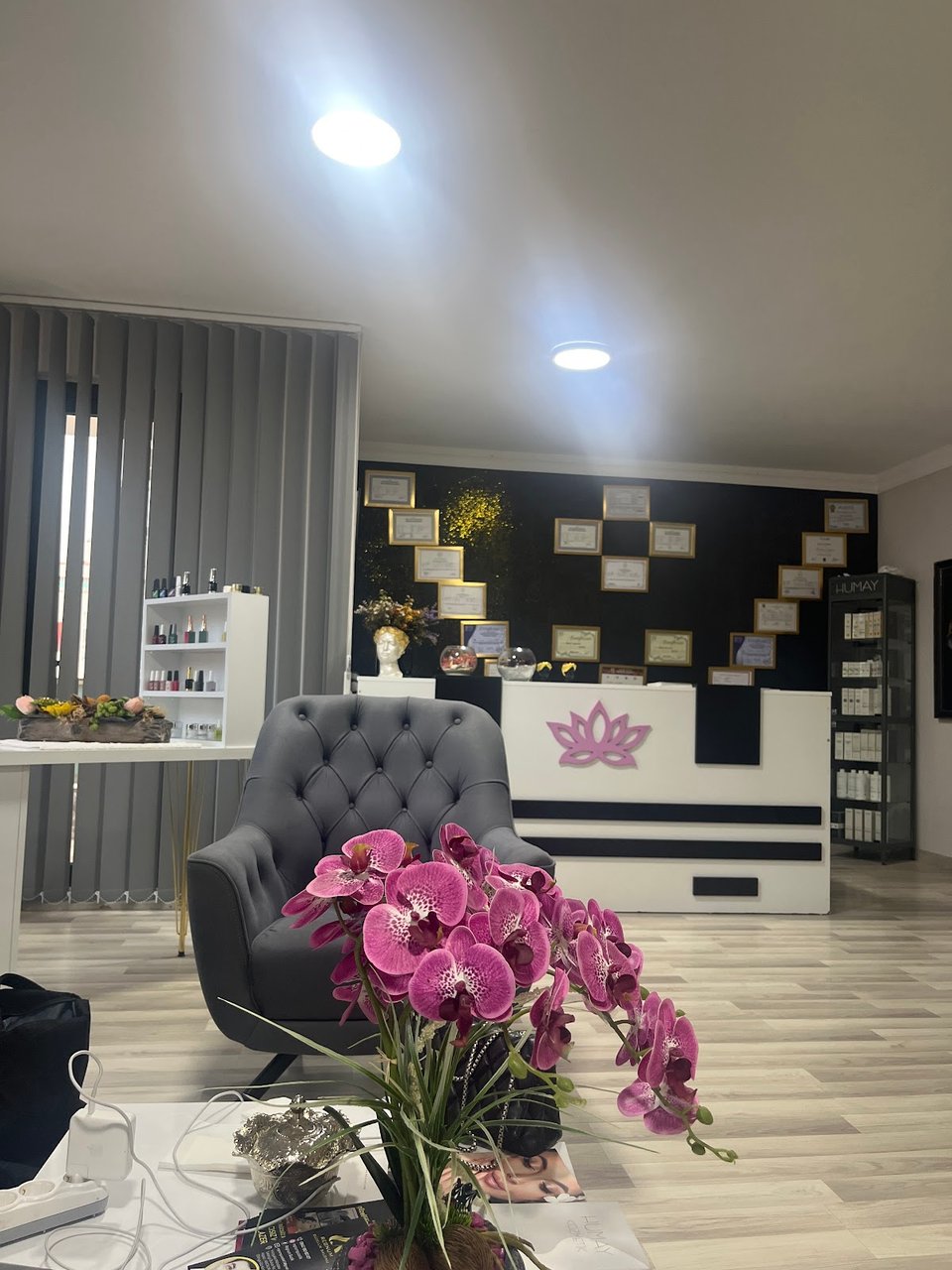 REGNUM GÜZELLİK SALONU