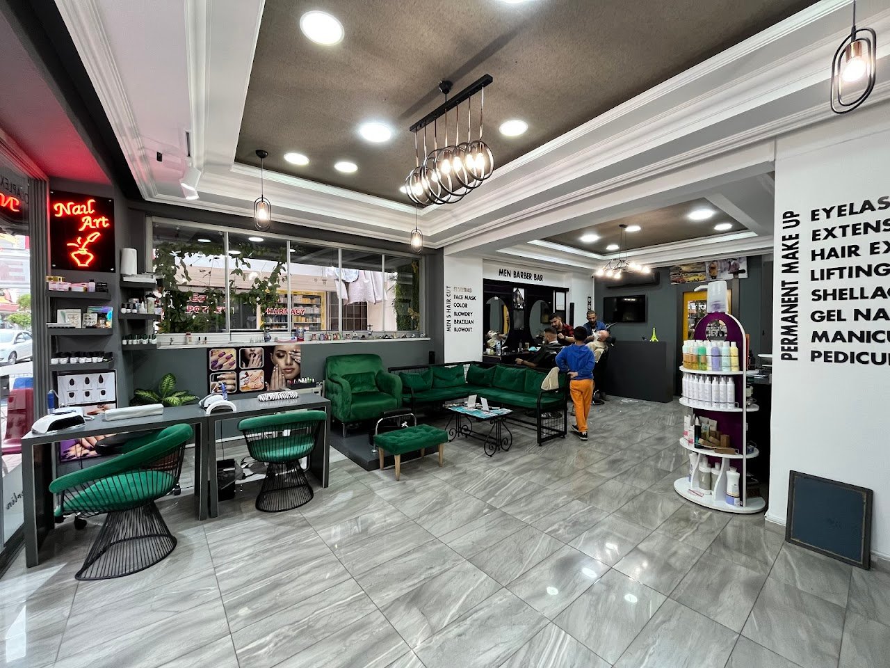 Merlin Hair & Nail Studio