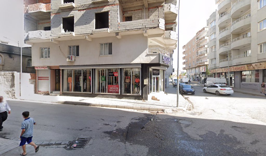 ŞİLAN HAİR MAKEUP KUAFÖR ve GÜZELLİK SALONU