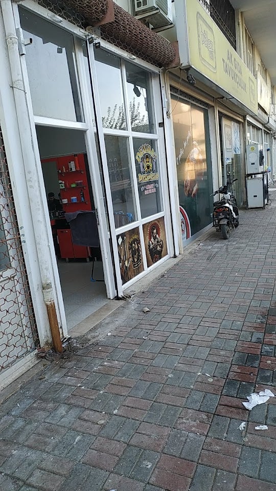 DEMHAT BARBERSHOP