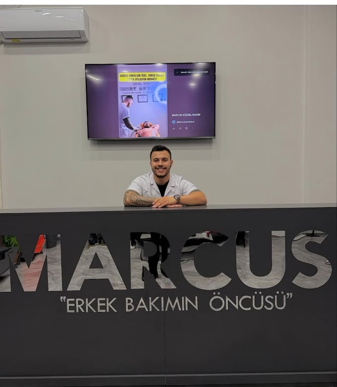 Uzm. Est. MARCUS MERT SEYMEN ( ERKEKLERE ÖZEL )