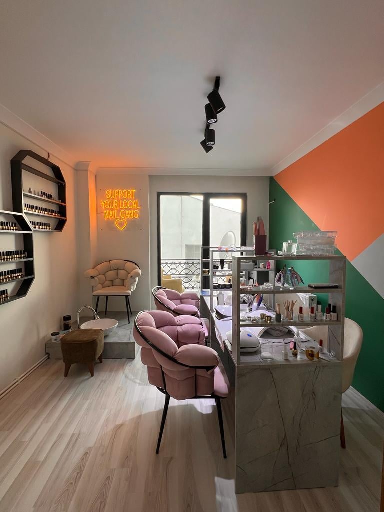 Su Nail Bar Güzellik Salonu