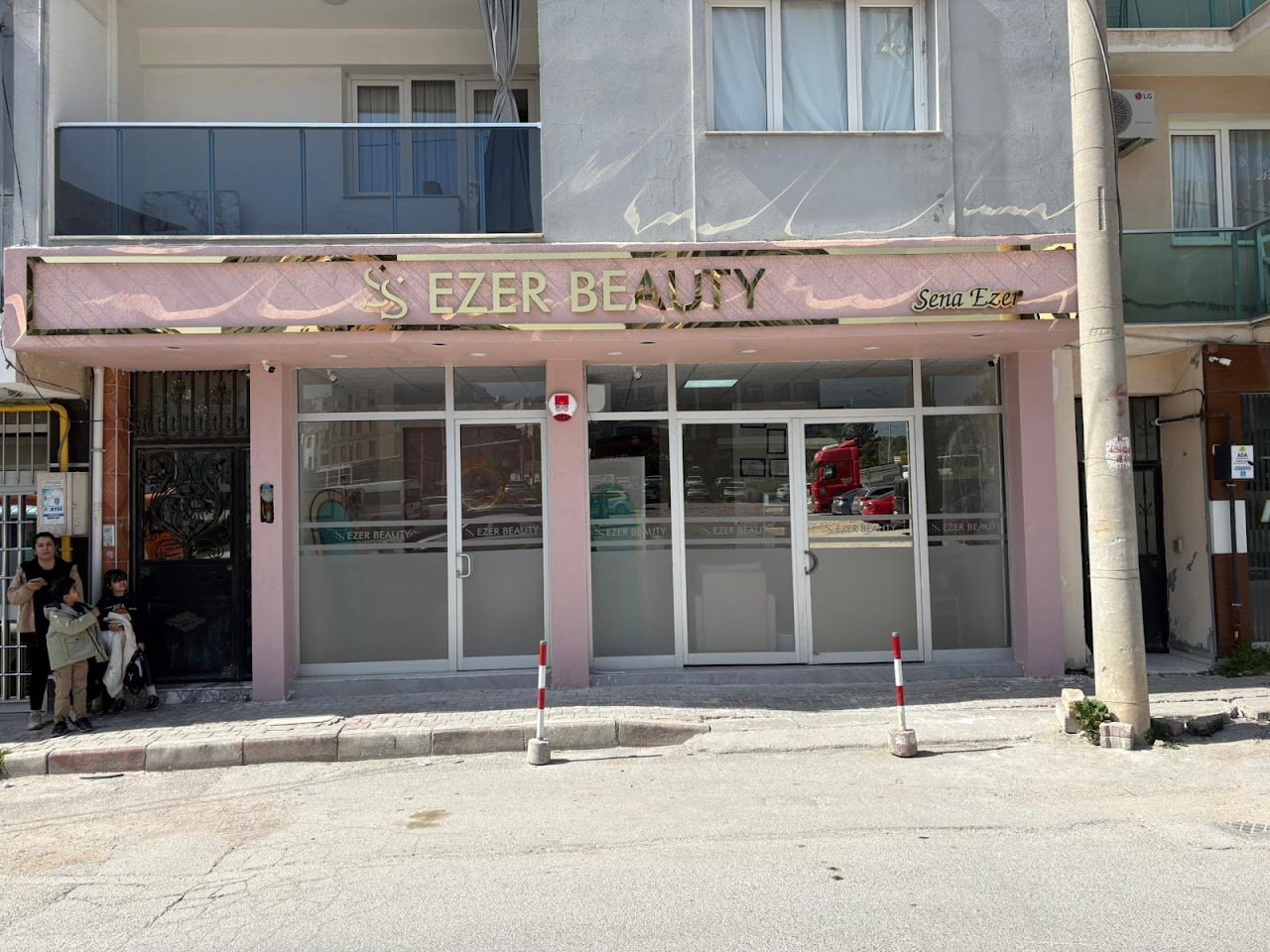 EZER BEAUTY