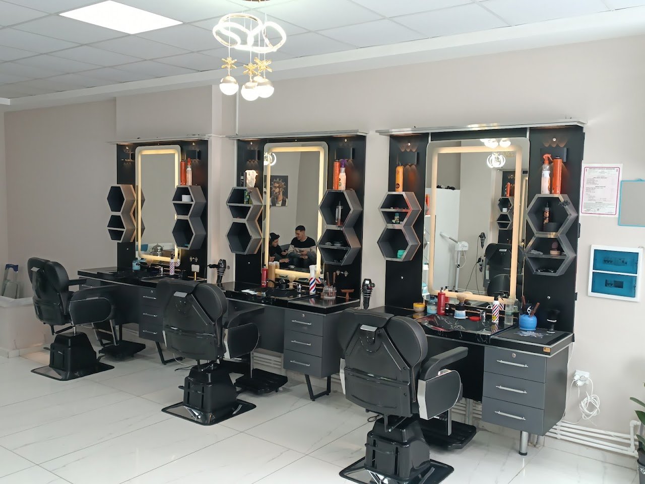 Salon sihirli makas