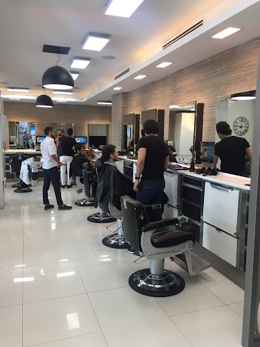 Kadir Alkan Hair Artist Etiler Villa Erkek Kuaförü İstanbul