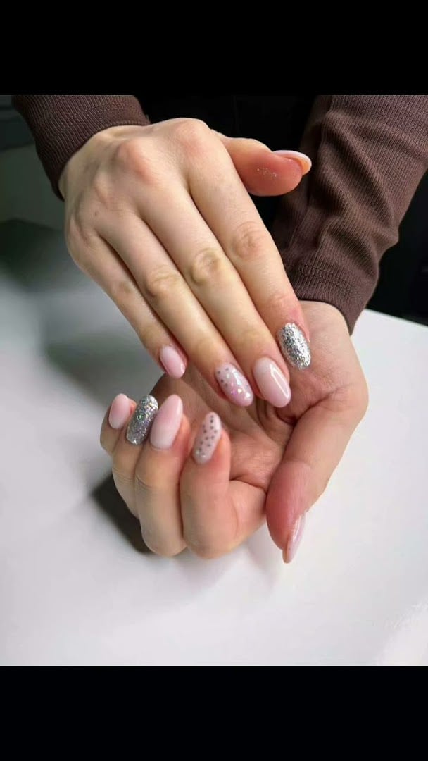 LOTUS GÜZELLİK SALONU/LAZER EPİLASYON/MİCROBLADİNG SİNOPSİNOP