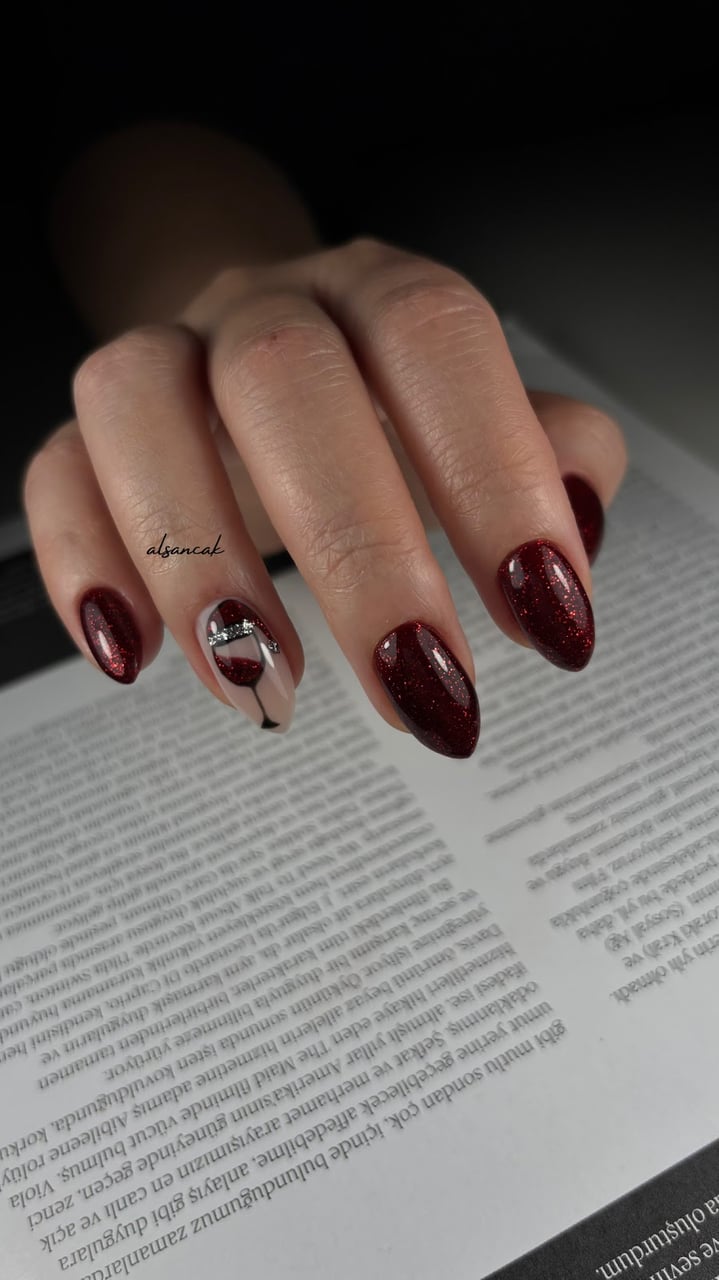 Alsancak Nail Art Studio