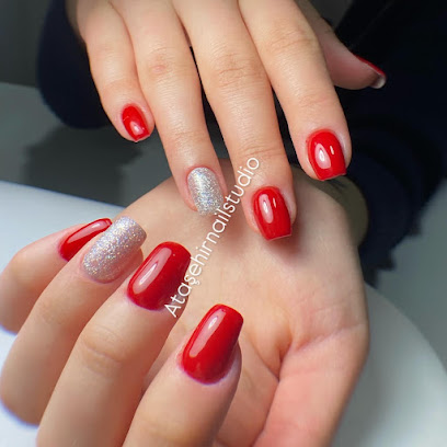 Ataşehir-Kozyatağı Nail Studio-KOZYATAĞI PROTEZ TIRNAK -Hazelin nail studio