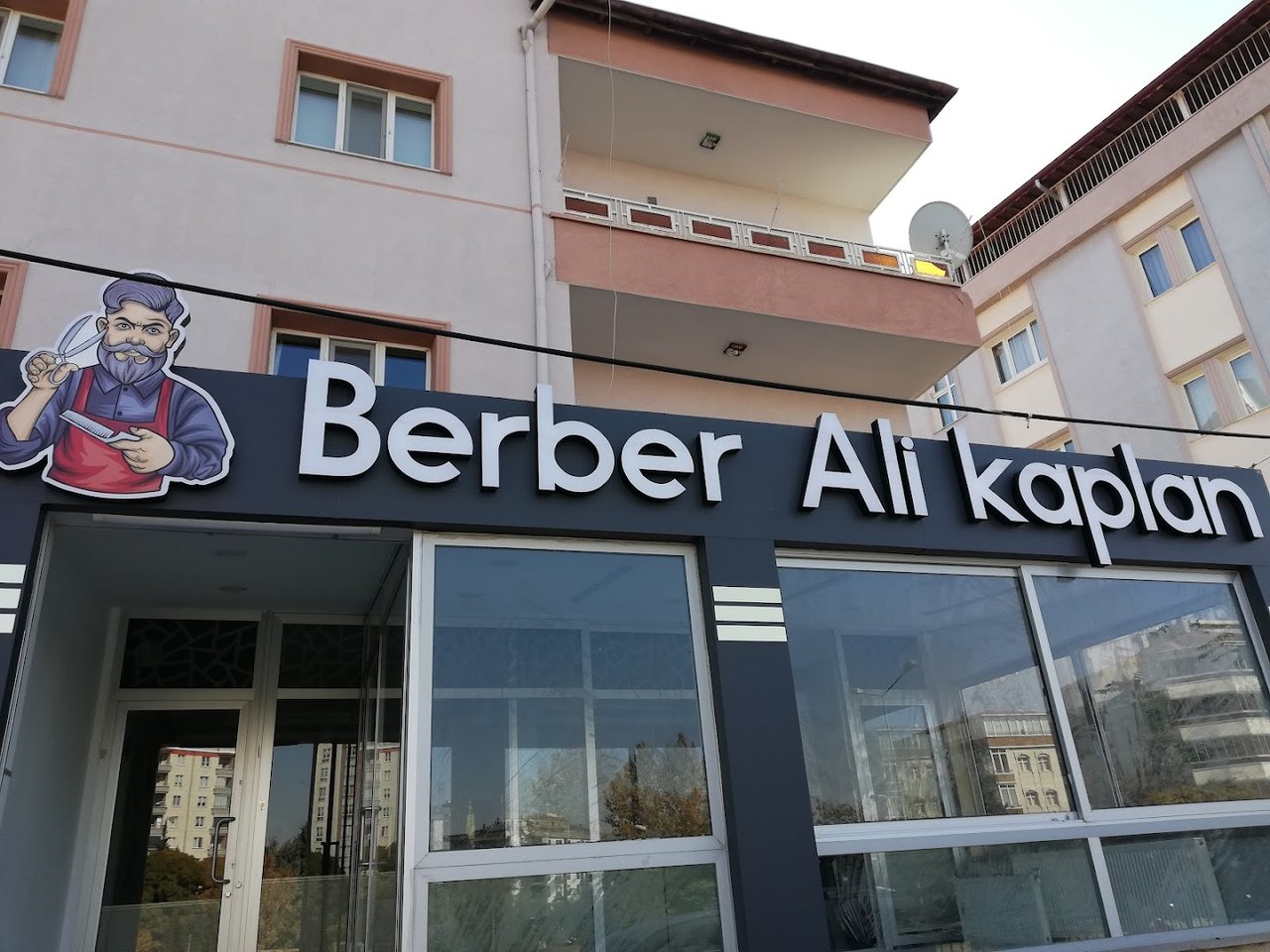 BERBER ALİ KAPLAN
