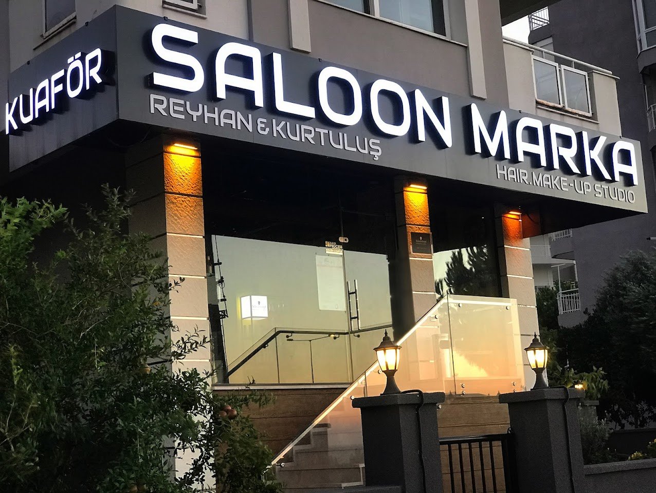 SALOON MARKA HAİR.MAKE-UP STUDIO
