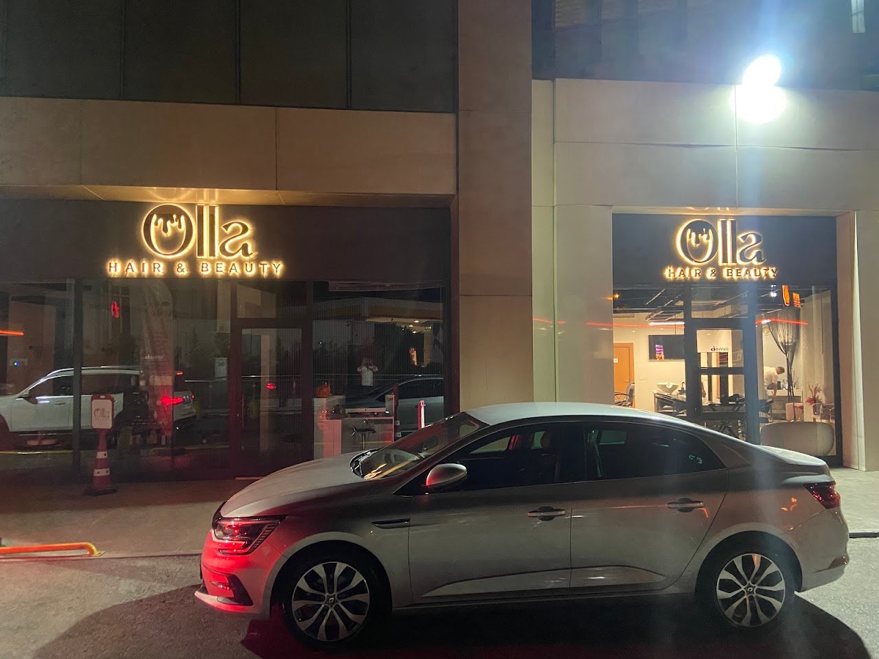 Olla Hair & Beauty (Men - Women)