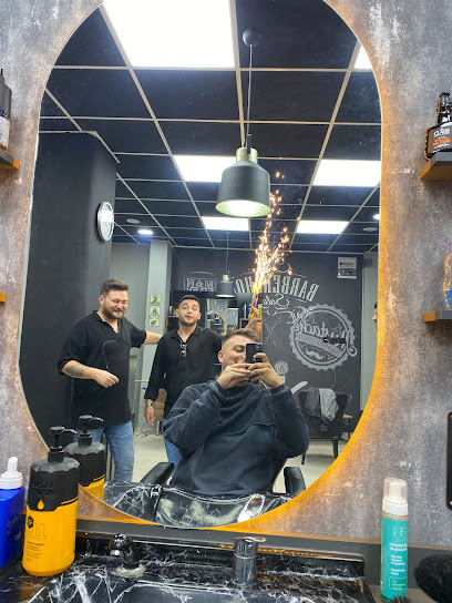 Erdi Uyar Hair Studio | Berber Buca
