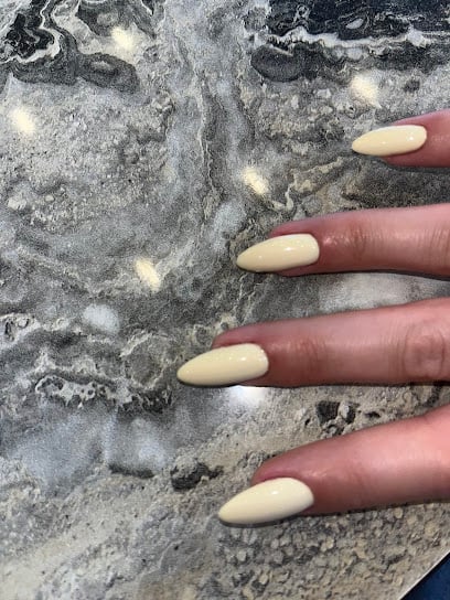 Lilith Nail Lounge Çekmeköy - Protez Tırnak