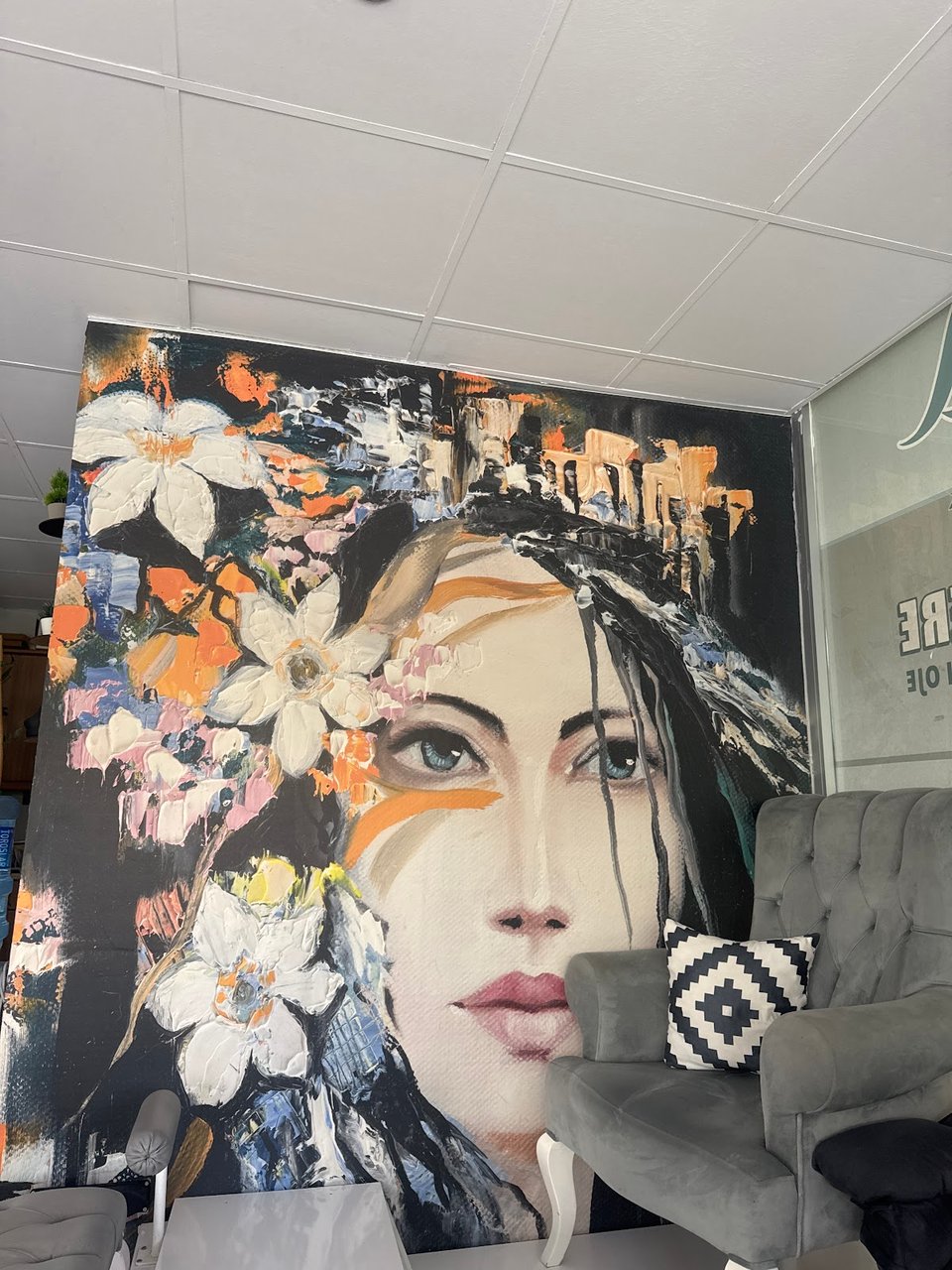 EMELA Nails & Beauty