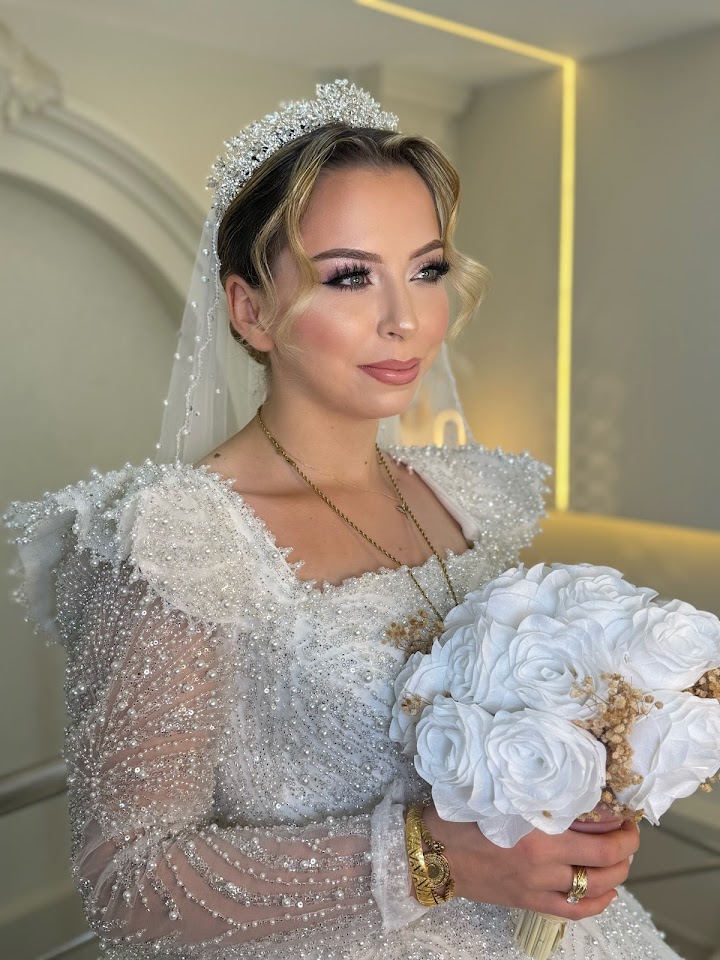 Hilal YALÇIN bayan kuaförü