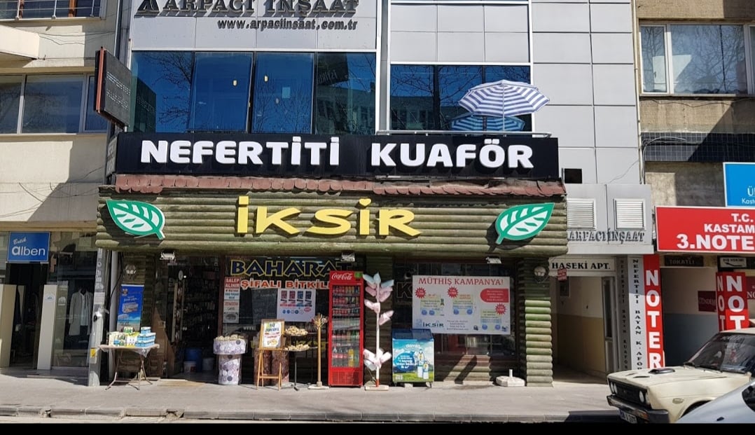 Nefertiti bayan kuaförü