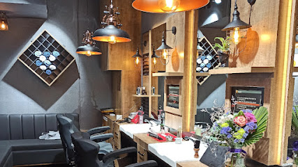 Saloon Baysal