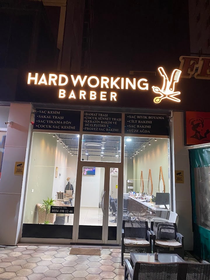 Hardworking Barber - Ozan Çalışkan