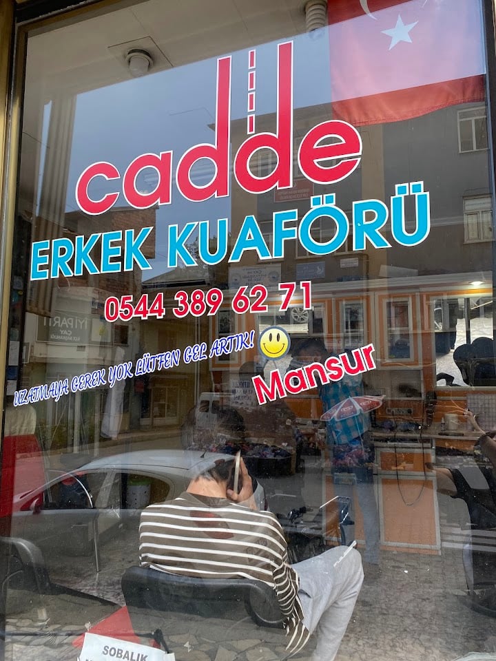 Cadde erkek kuaförü