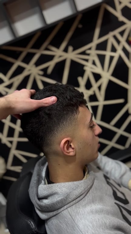Efe HairDresser