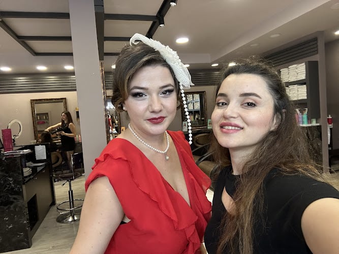 Makeup artisti Özlem ŞENOL