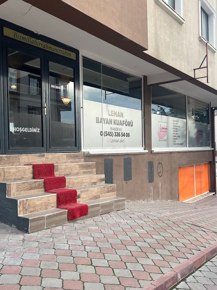 Leman kaş tasarım bayan kuaförü