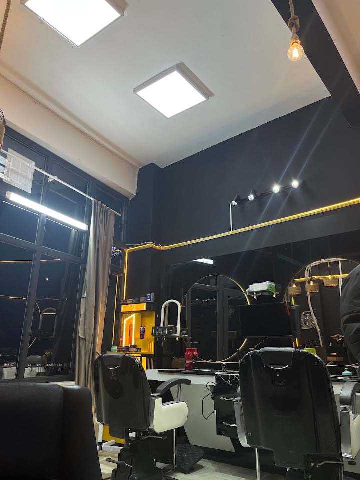 Barber Shop