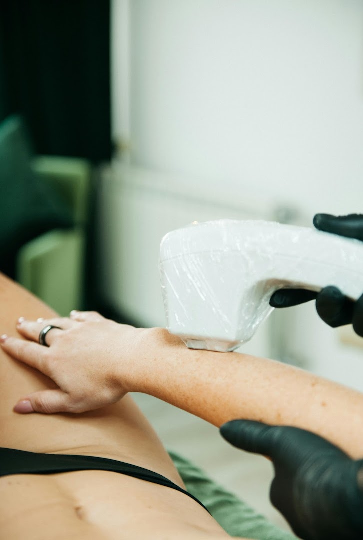 Aura Luxury Güzellik Salonu