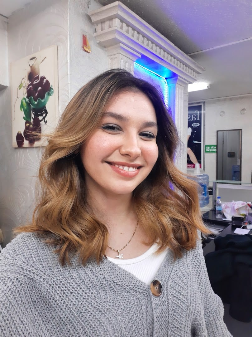 bayan kuaförü by cihan