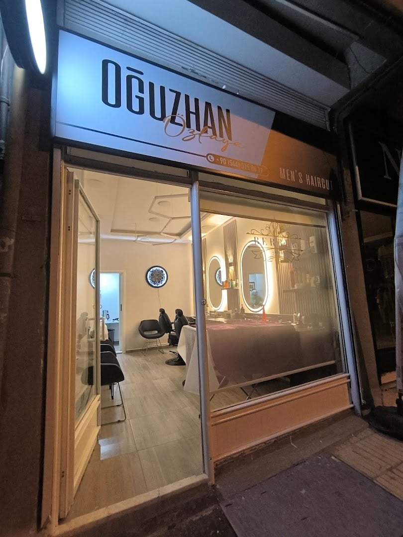 Oğuzhan Özkaya men's haircut
