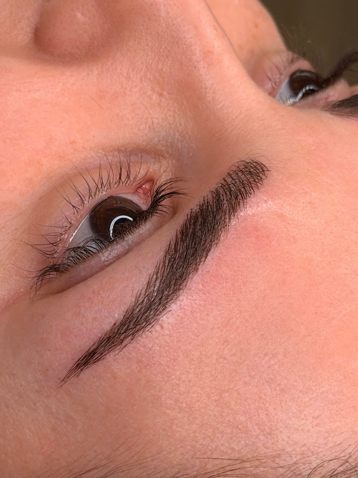 QEN Beauty | Microblanding - İpek Kirpik - Kaş Renklendirme - Kaş, Kirpik Laminasyonu - Eyeliener - Dipliener