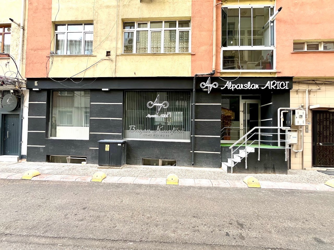 Alparslan Arıcı Hair Design