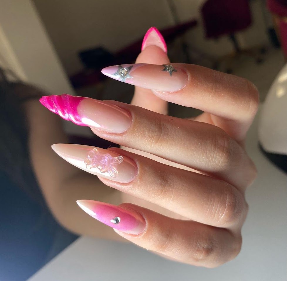 Dilara Topkaya Nail&Beauty