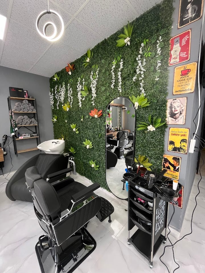 Enes Keskin Hair Artist